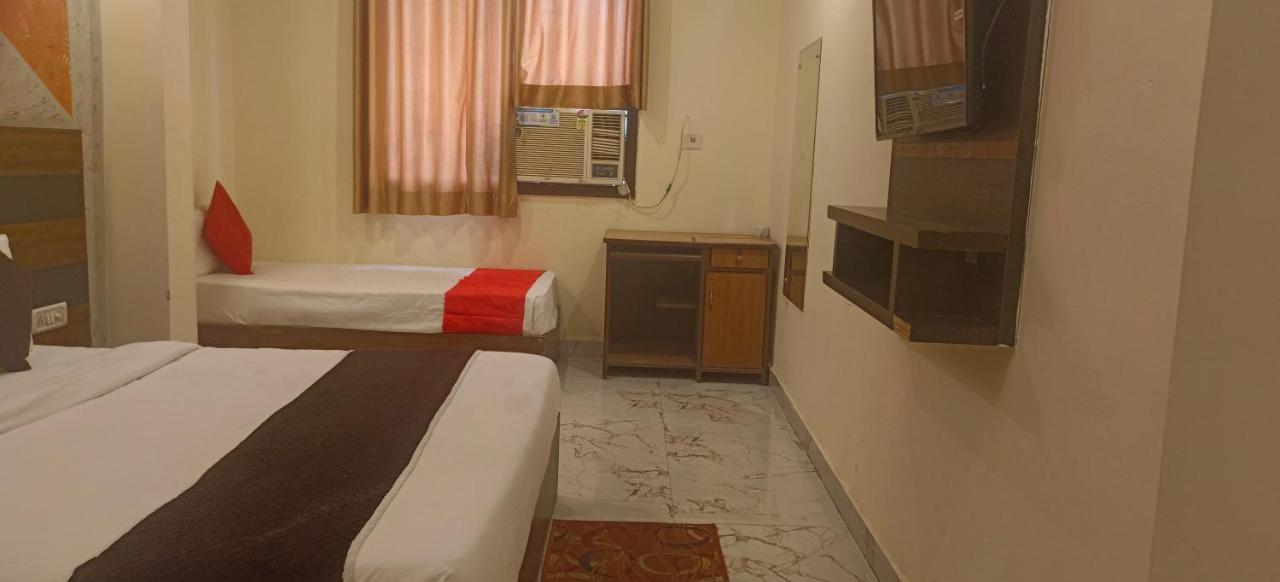 Airport Hotel Prince Palace By Byobhotels New Delhi Exterior photo