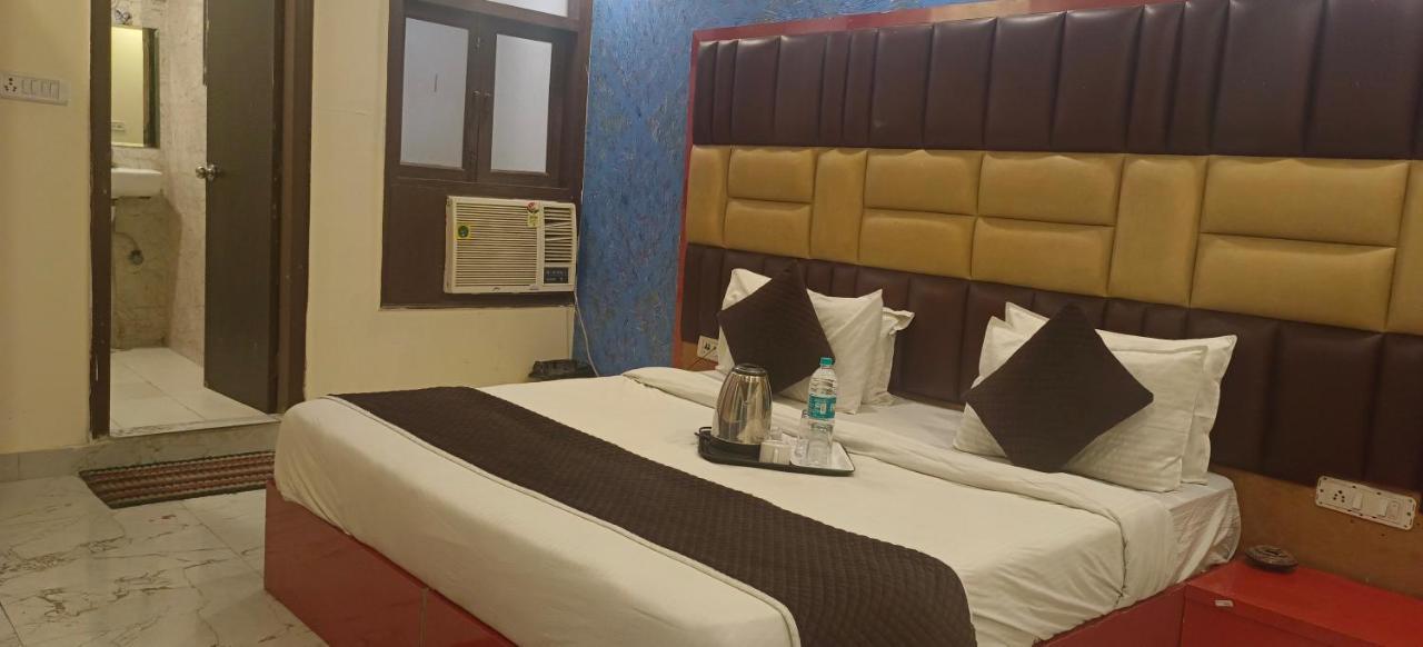 Airport Hotel Prince Palace By Byobhotels New Delhi Exterior photo
